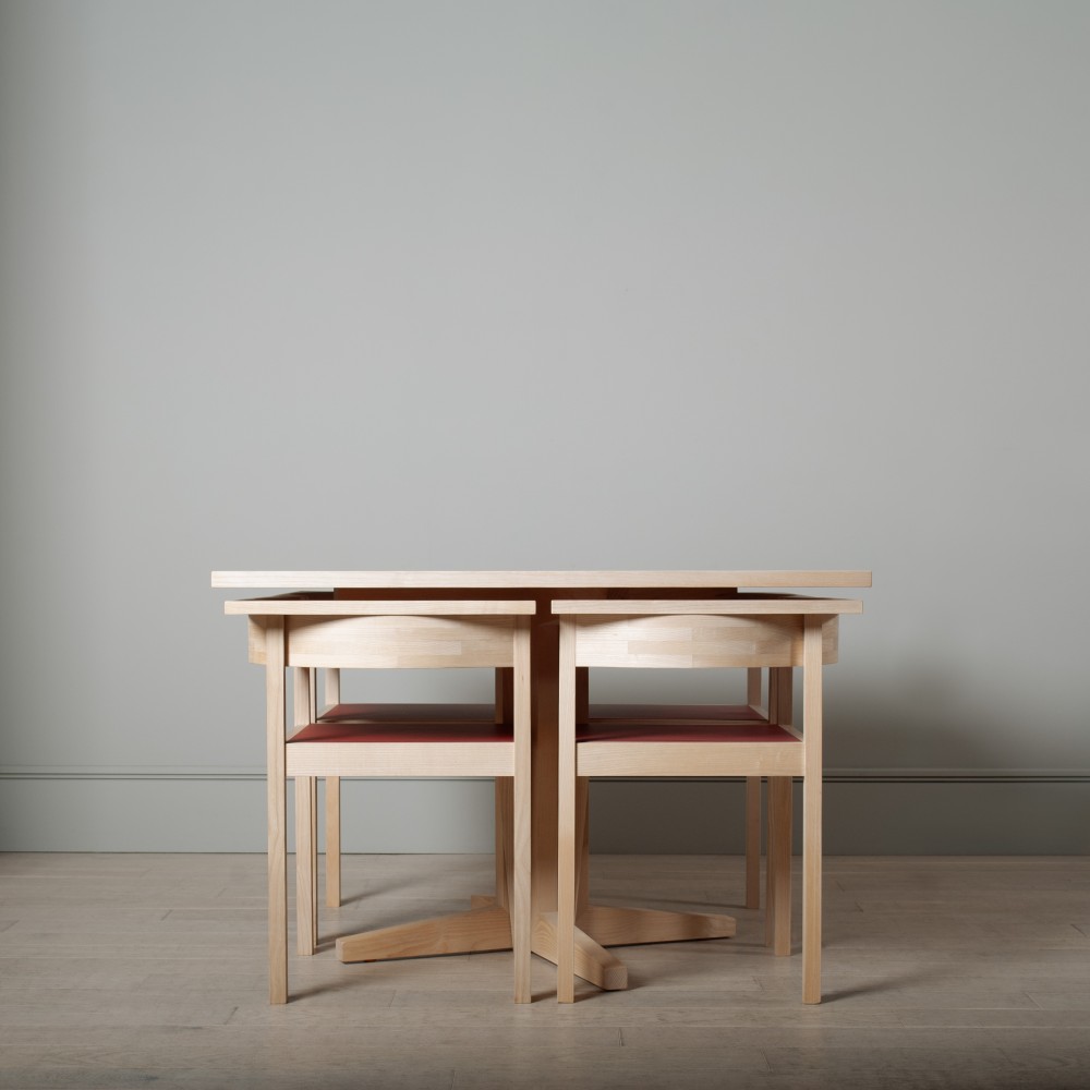 Bjarnoe ash table and chair set