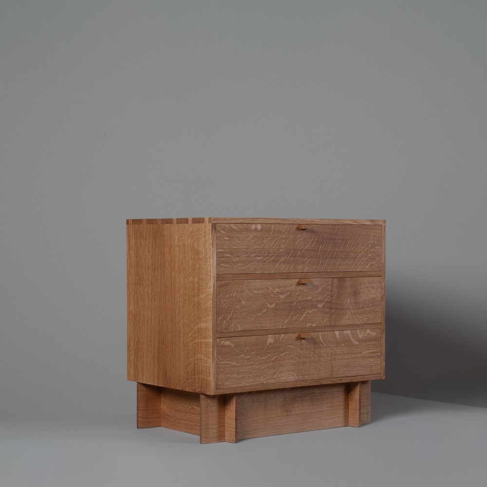 English Oak Chest. AO3B