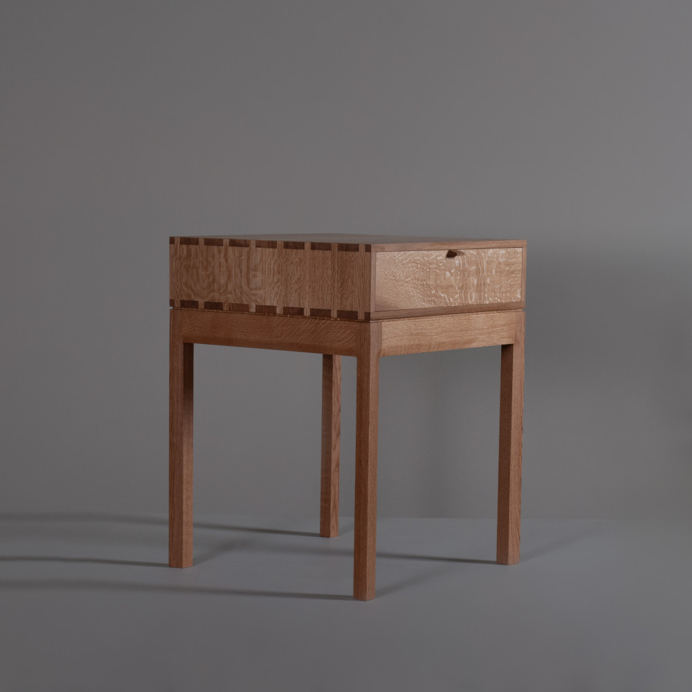KB1 Oak Nightstand