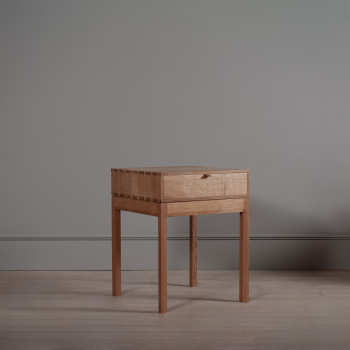 KB1 Oak Nightstand